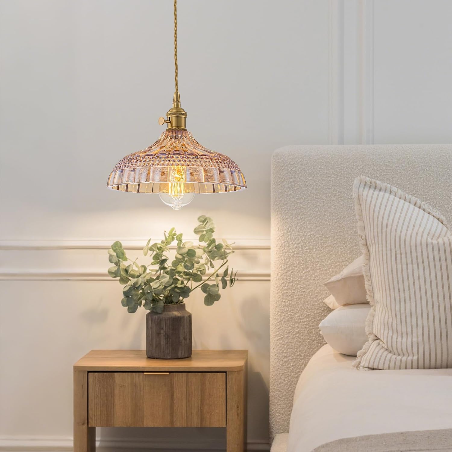 EDSILIVE Vintage Flower Glass Pendant Lights Kitchen Island 9.84" Antique Flower Amber Glass Hanging Ceiling Light Fixture with Adjustable Wire E26 Base for Dining Room Kitchen Table, Gold Tea